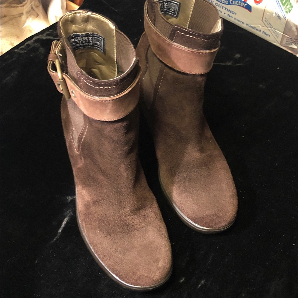 Sperry Womens Suede Ankle Boots 6m